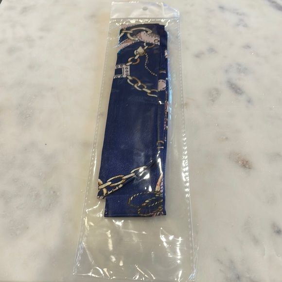 Skinny scarf/wrist wrap/hair tie - Picture 4 of 10